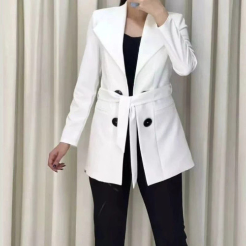 کت زنانه کمربنددار جلوباز