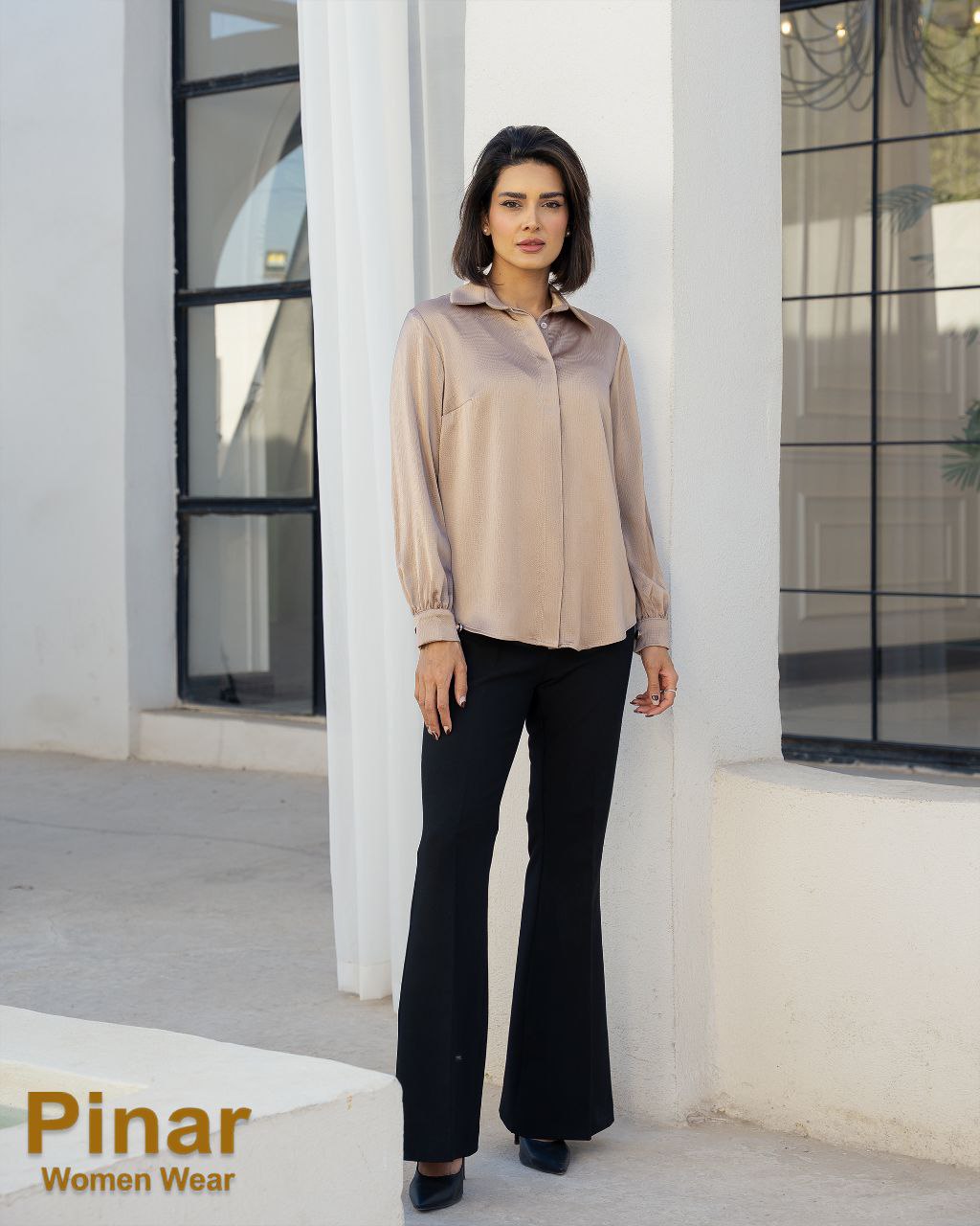 شومیز زنانه جلوباز یقه دار