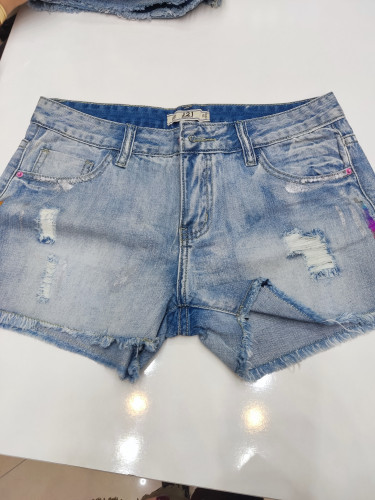 شورت لی زنانه