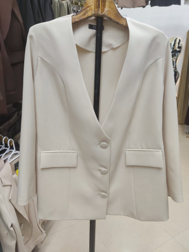 کت زنانه یقه هفت