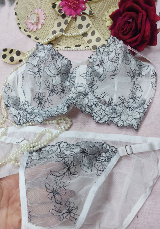 ست شورت و سوتین راحتی