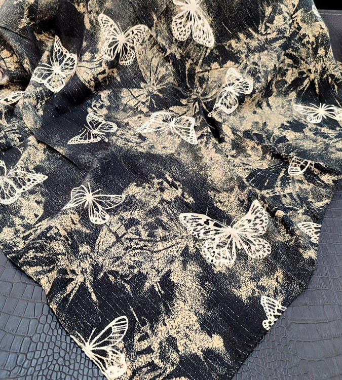 روسری زنانه طرح دار شاین