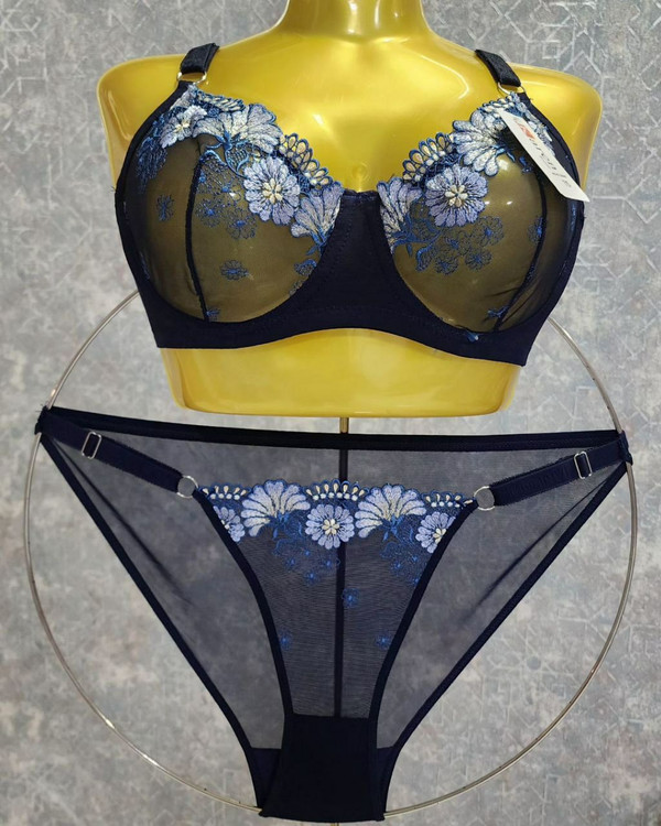 ست شورت و سوتین گیپور