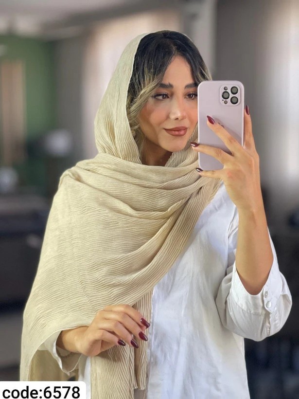 شال ساده منگلوله دار