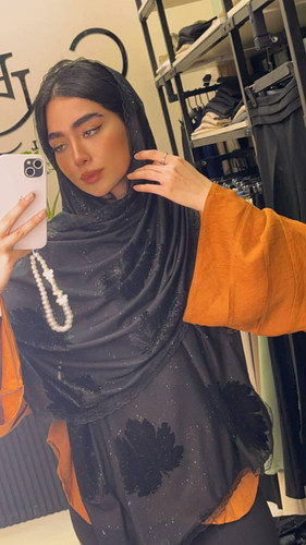 شال توری مانند با طرحهای مخمل