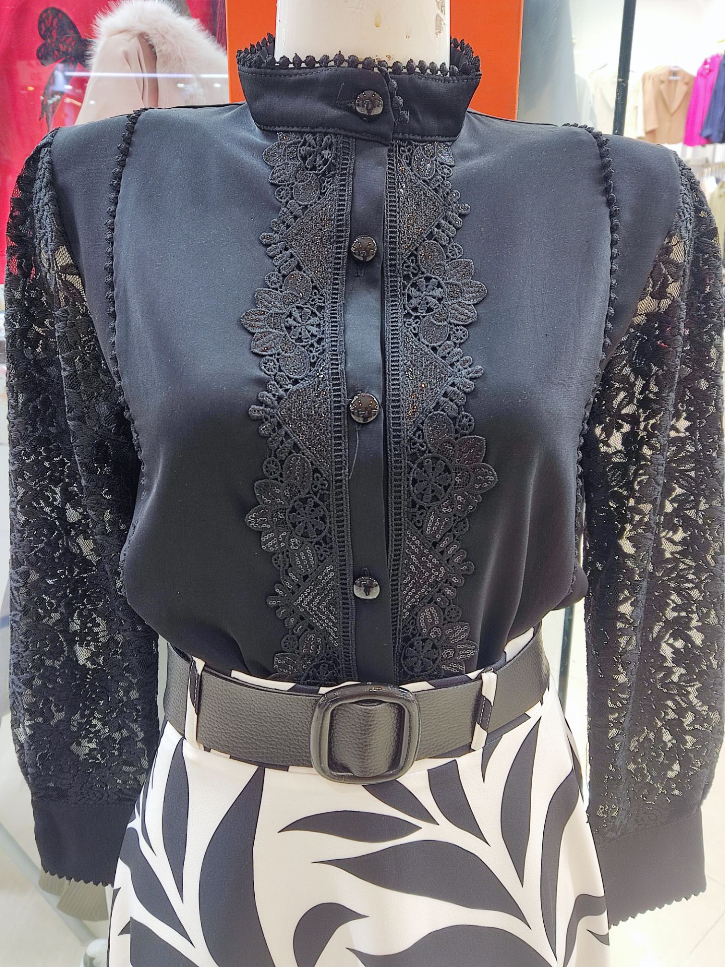 شومیز مجلس دانتل و الیزا گرم بالا