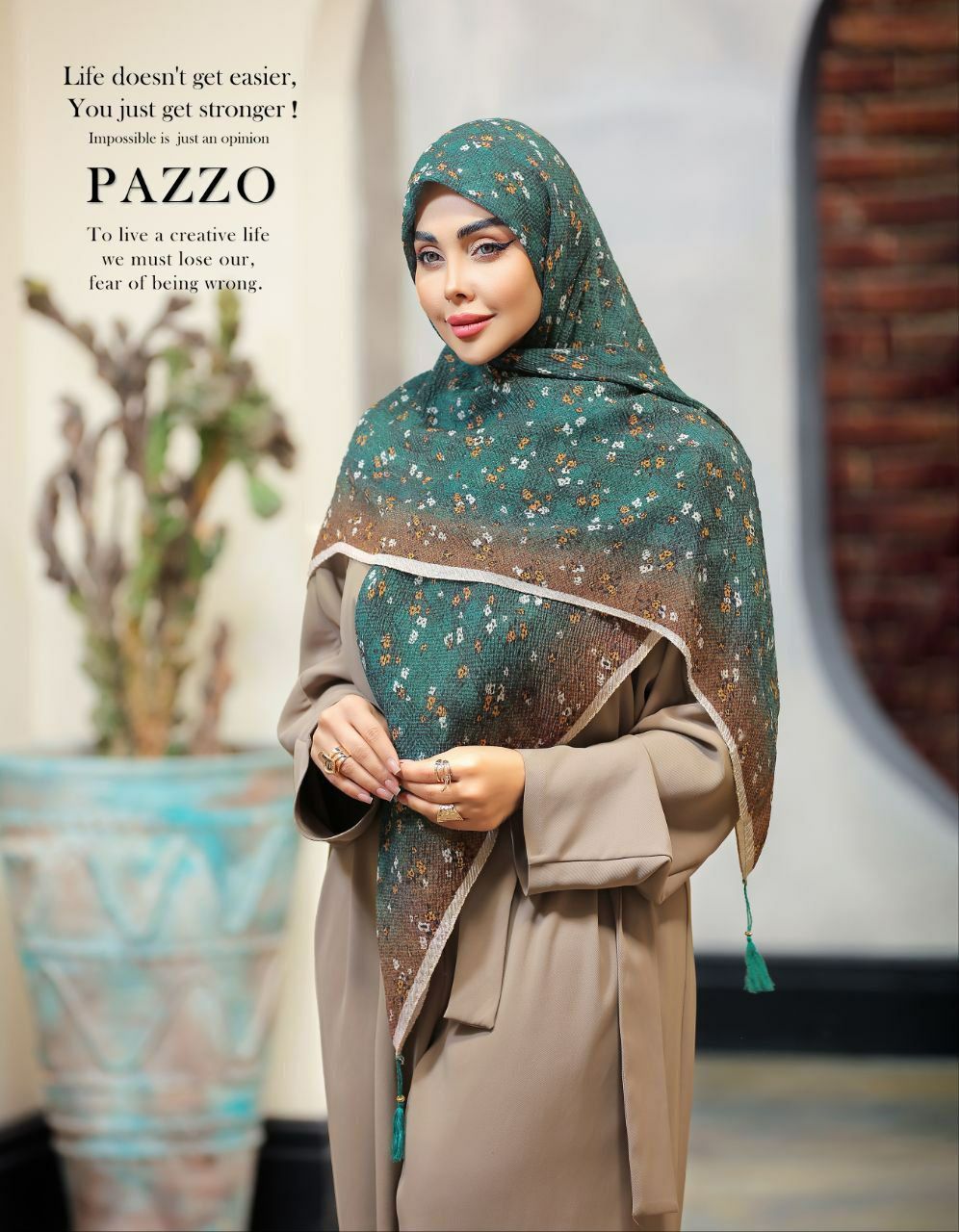 روسری طح گل ریز زنانه قواره دار